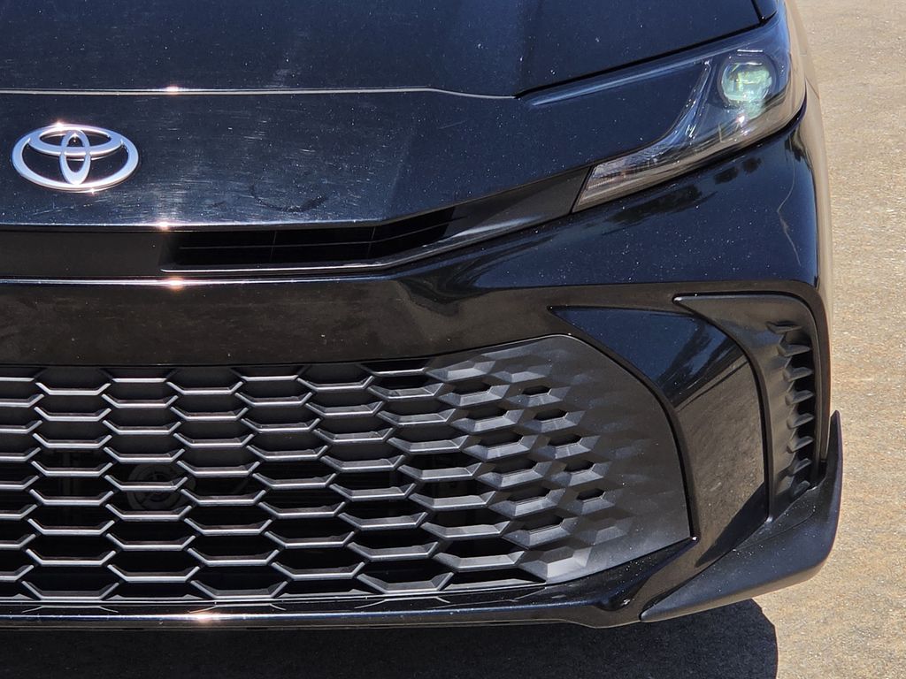 Used 2025 Midnight Black Metallic Toyota SE image 5