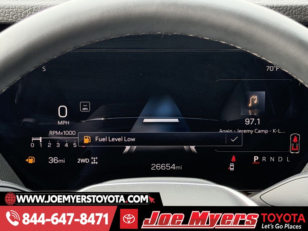 Used 2025 Onyx Black GMC Denali image 15