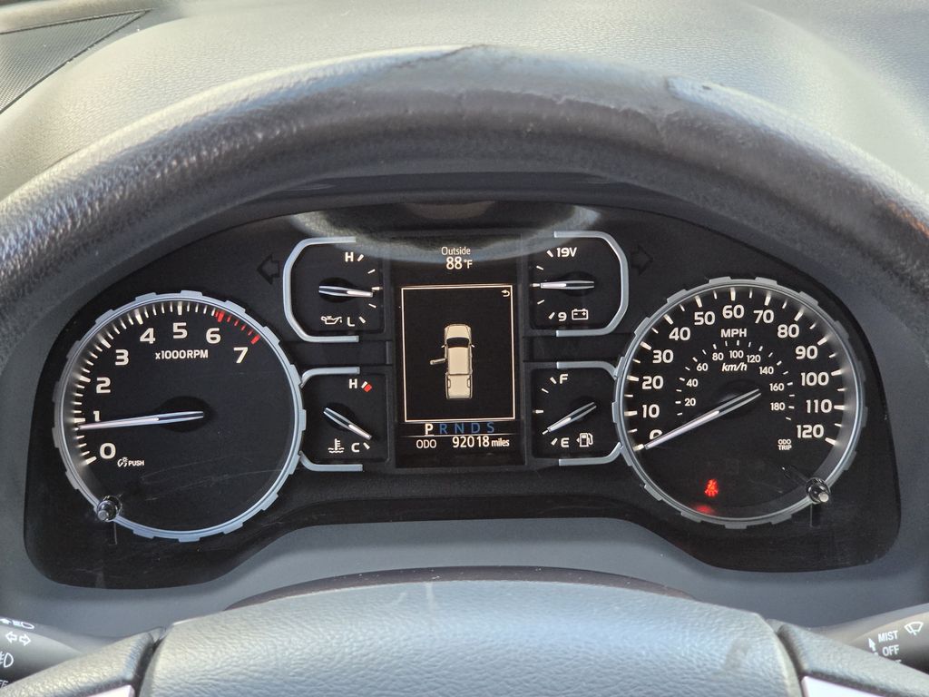 Used 2018 Magnetic Gray Metallic Toyota SR5 image 15