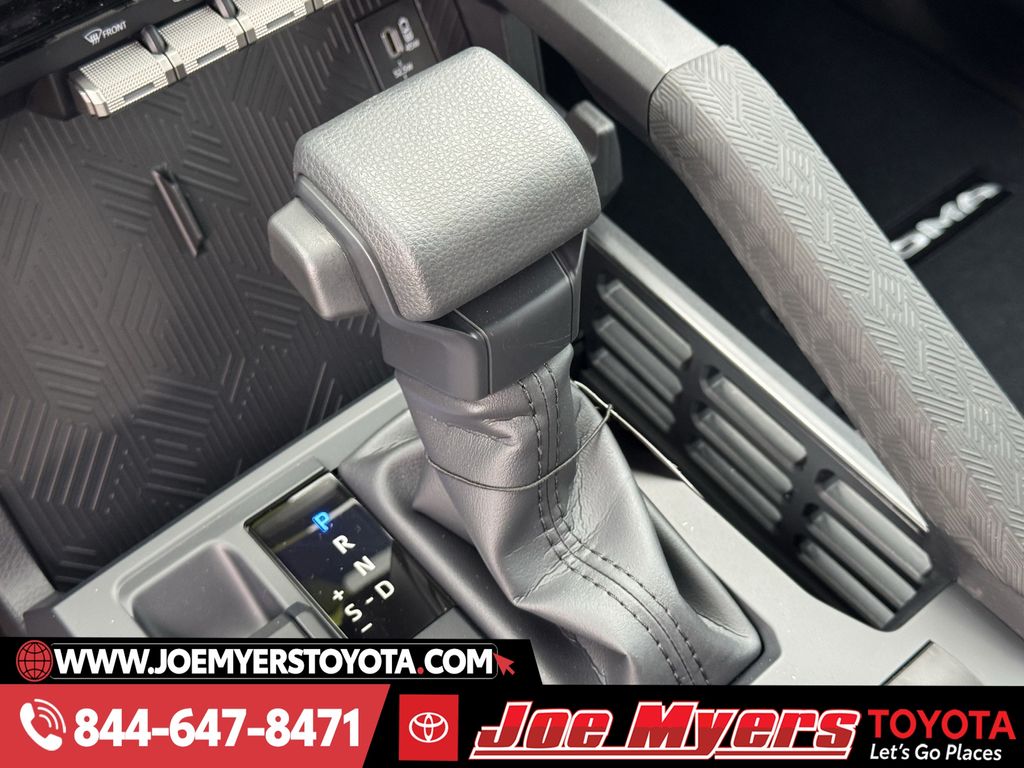 New 2026 Ice Cap Toyota SR5 image 19