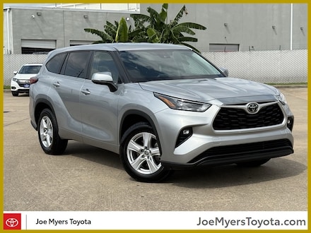 2023 Toyota Highlander LE SUV