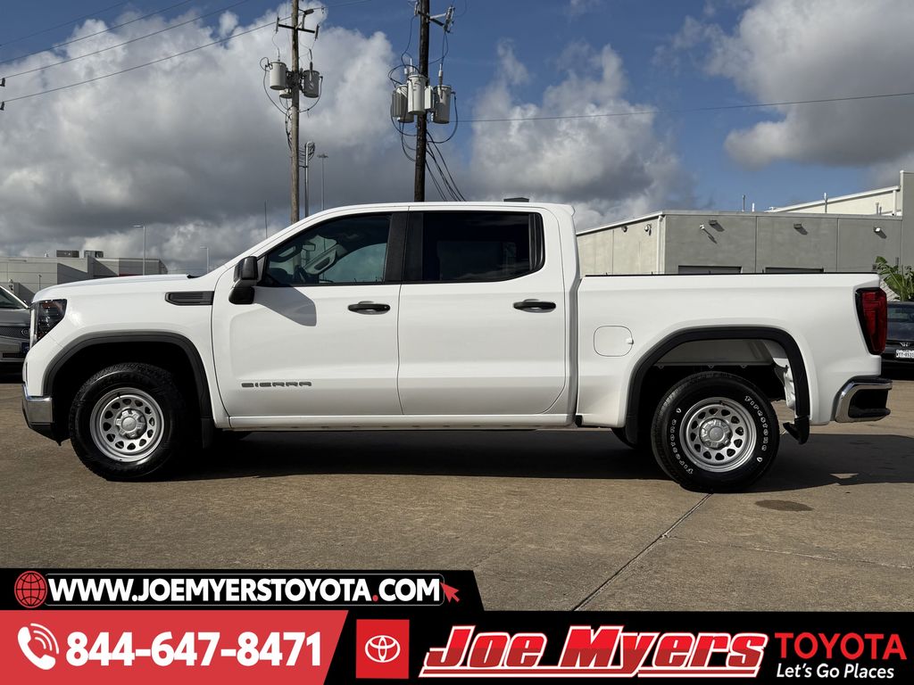 Used 2023 Summit White GMC Pro image 6