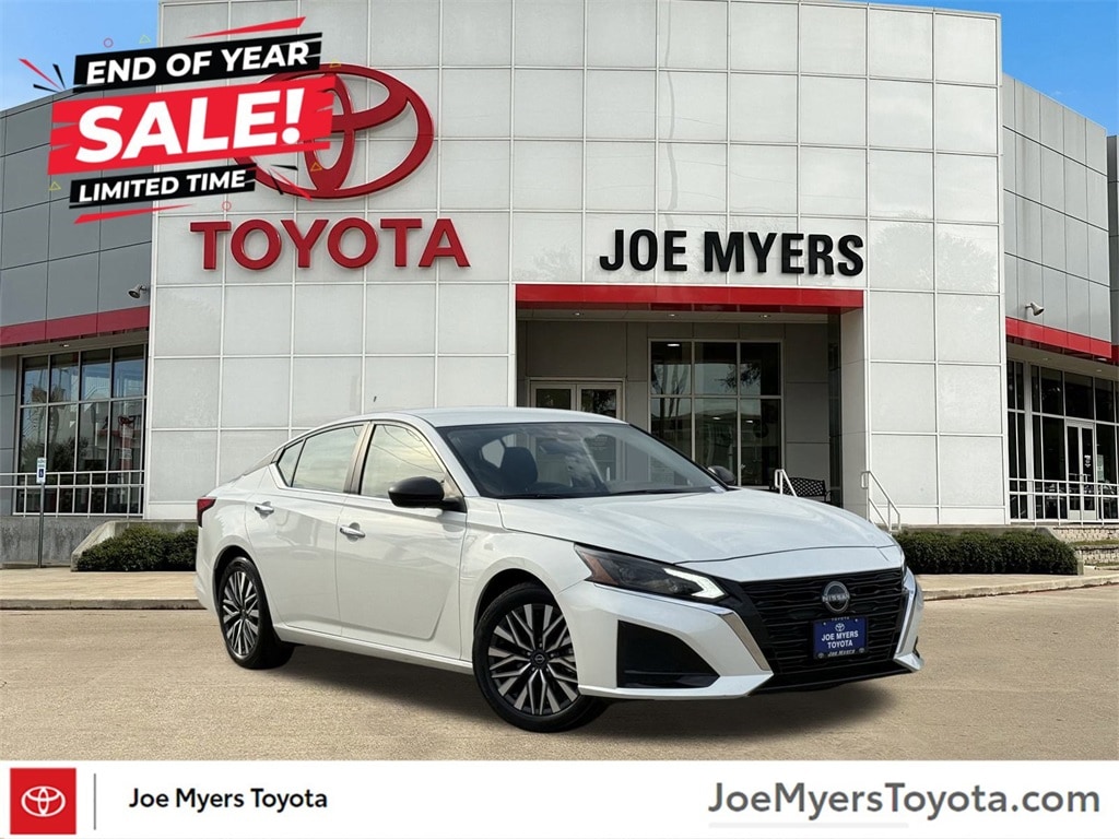 2024 Nissan Altima SV