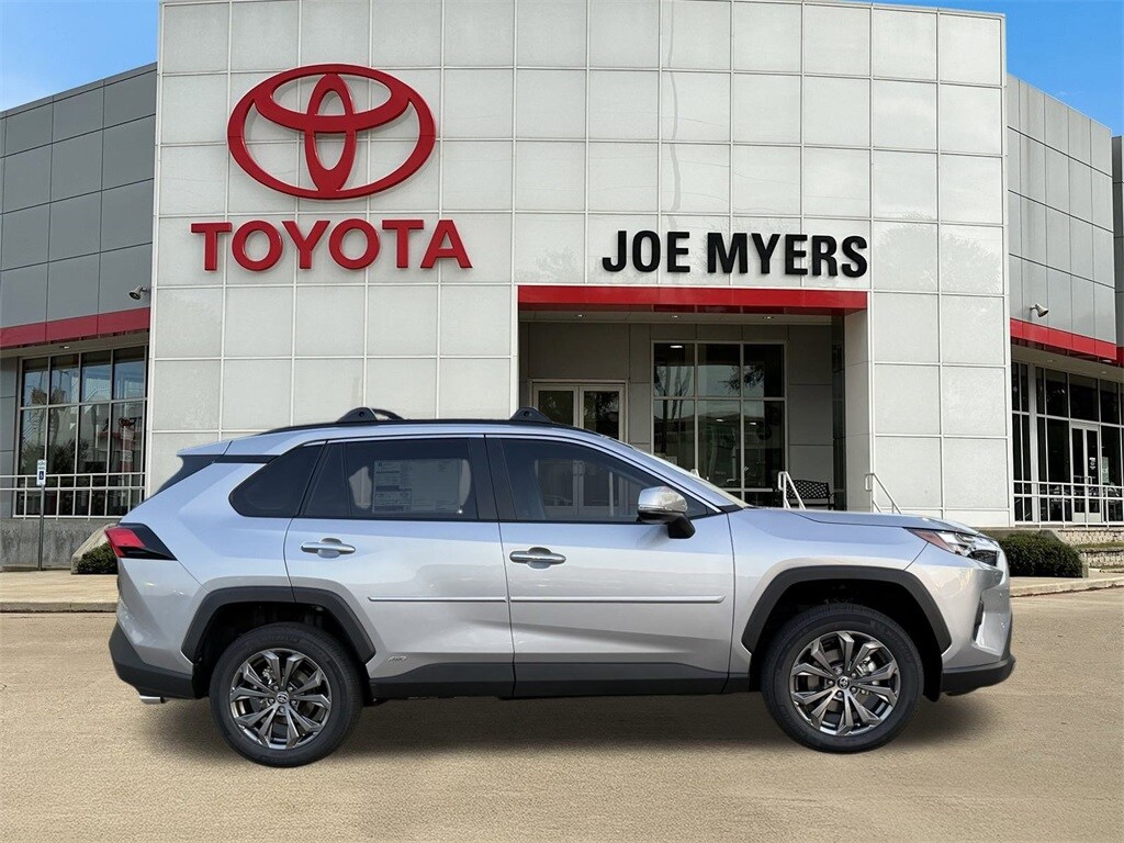 2026 Toyota Tundra TRD Pro photo 2