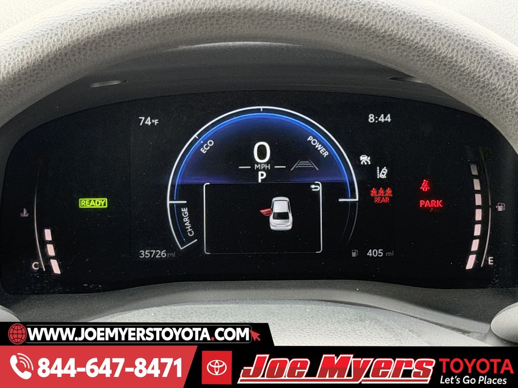 Used 2025 Ice Cap Toyota LE image 16