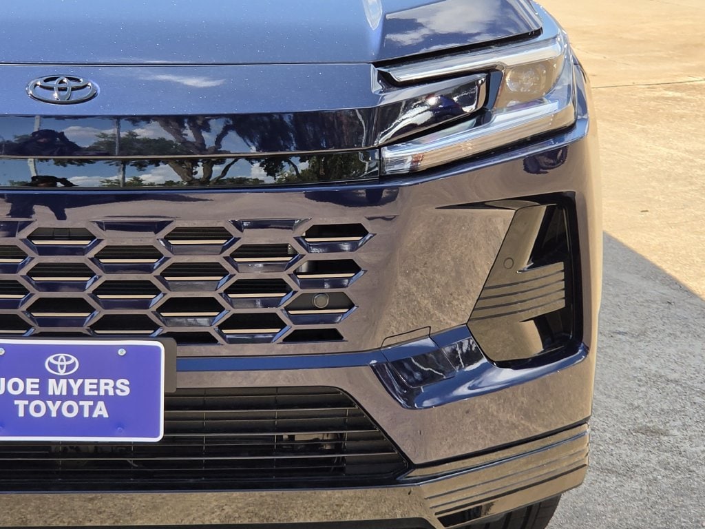 New 2026 Blueprint Toyota SE image 4