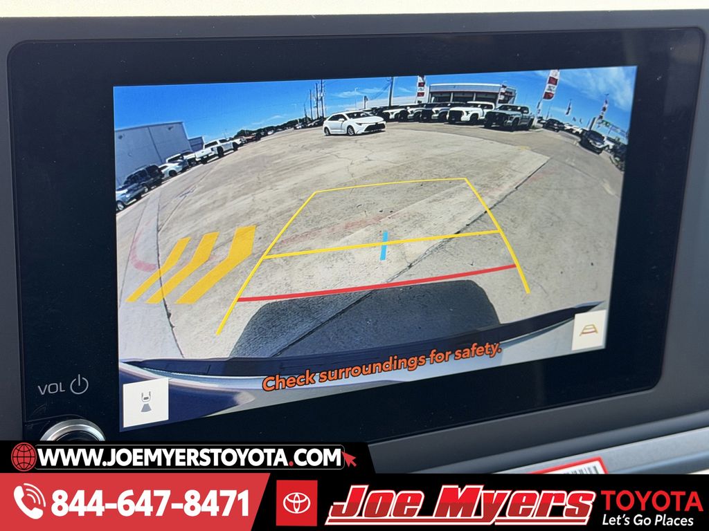 New 2026 Ice Cap Toyota SR5 image 17