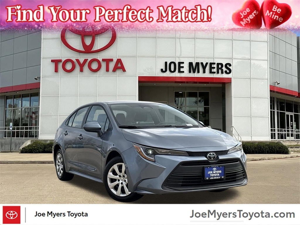 Used 2025 Toyota Corolla LE Sedan