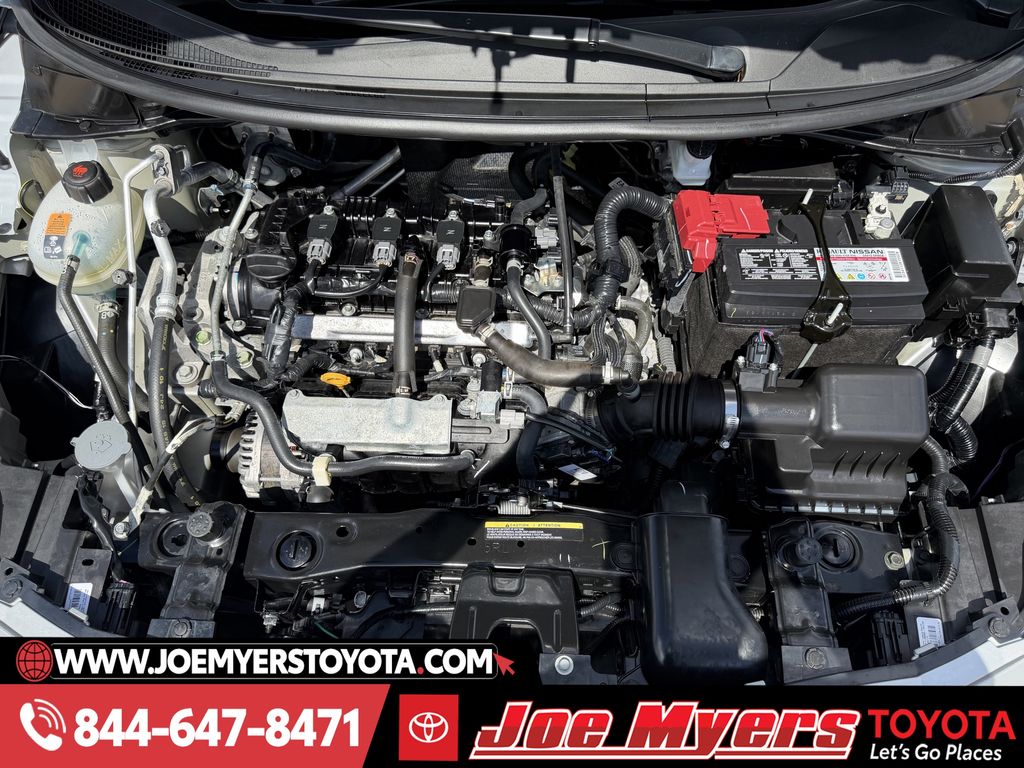 Used 2025 Brilliant Silver Metallic Nissan 1.6 SV image 28