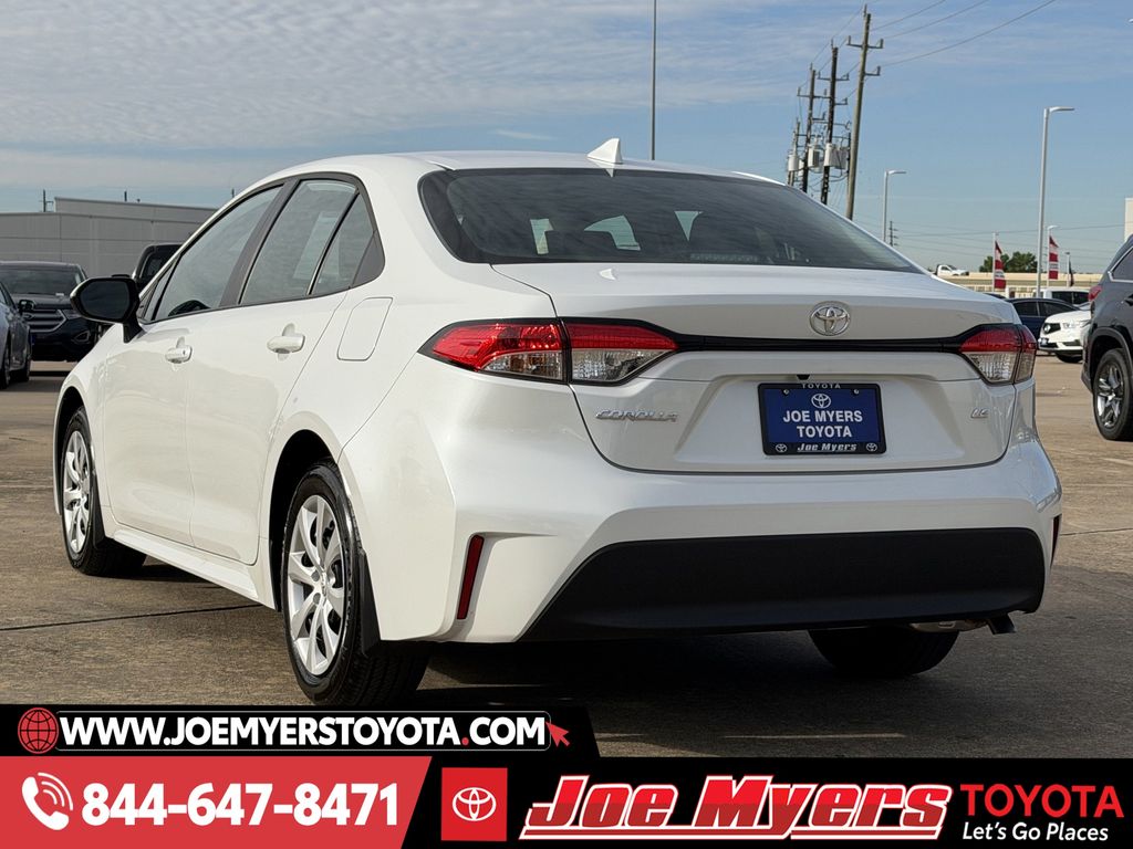 Certified Used 2026 Pearl Toyota LE image 7