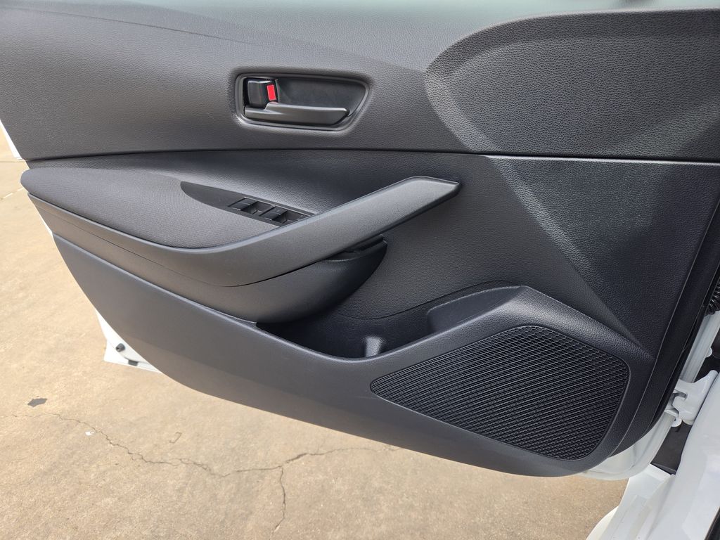 Used 2026 Ice Toyota LE image 25