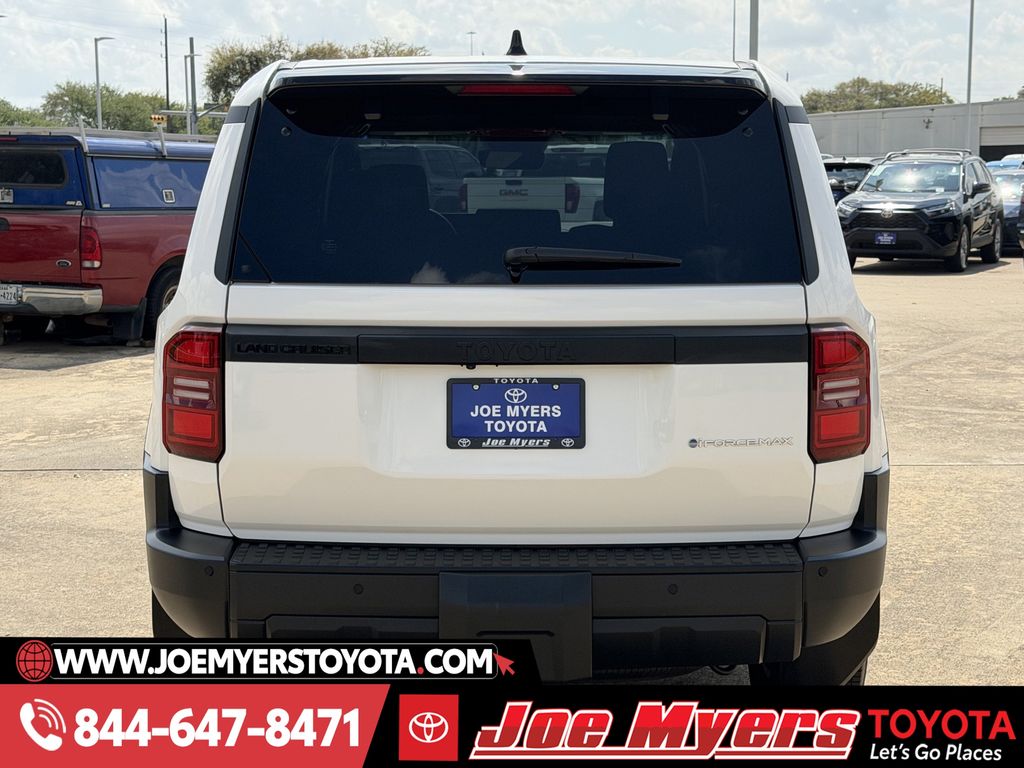 Certified Used 2024 Ice Cap Toyota 1958 image 8