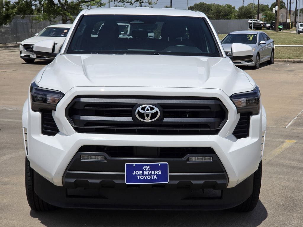 Used 2025 Ice Toyota SR5 image 3