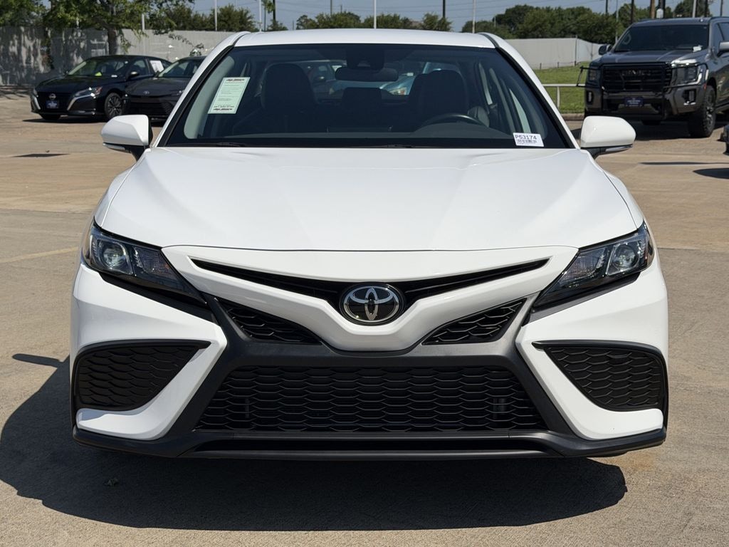 Used 2024 Toyota Camry SE Sedan
