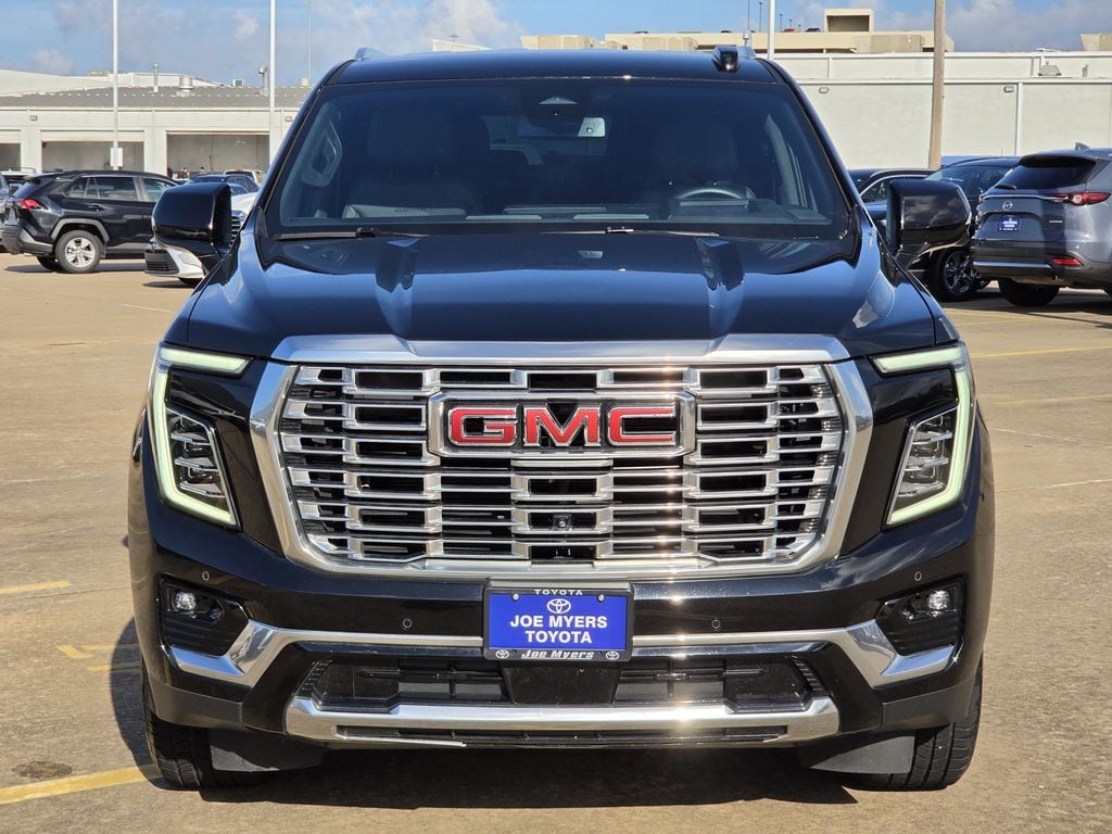 Used 2025 Onyx Black GMC Denali image 3