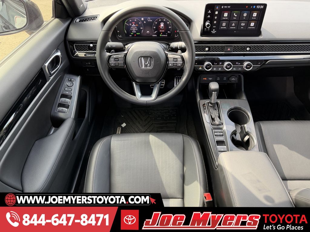 Used 2025 Meteorite Gray Metallic Honda Sport Touring image 14