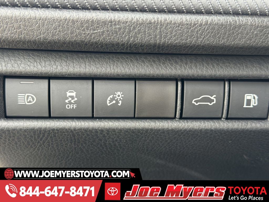 Used 2025 Heavy Metal Toyota SE image 25