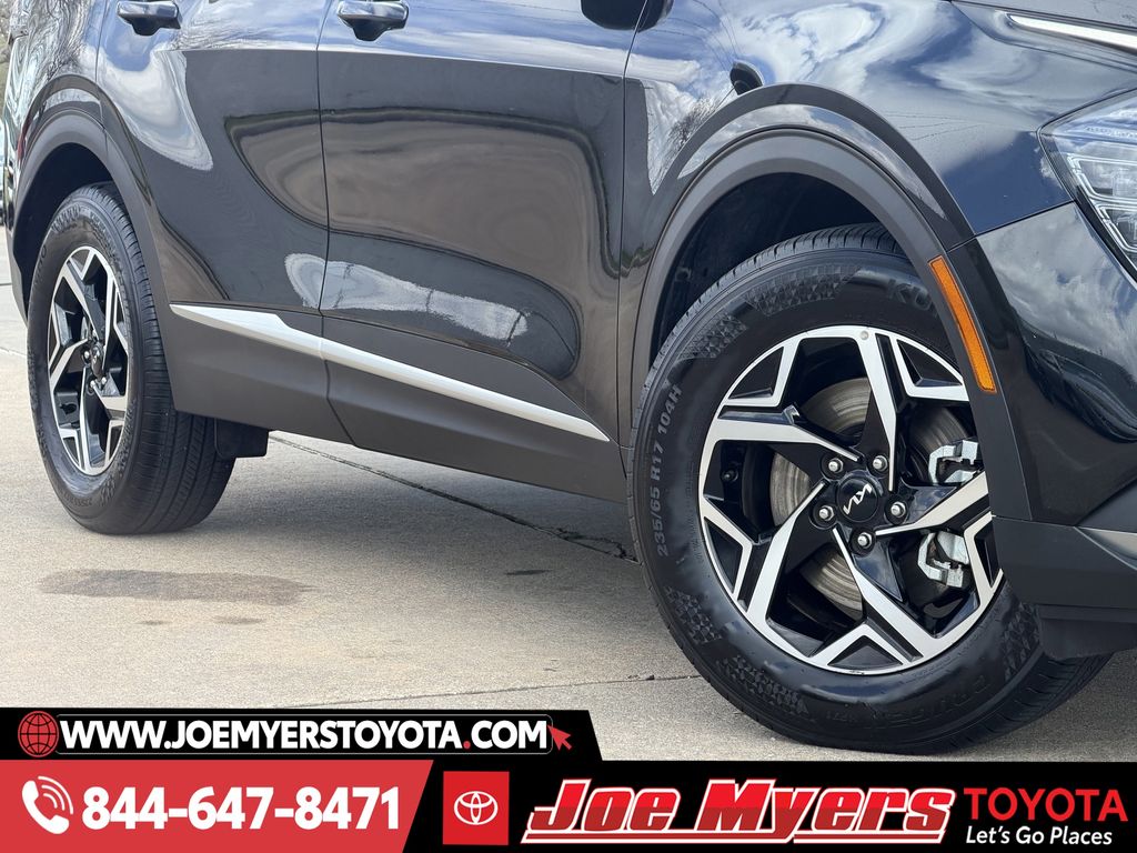 Used 2025 Ebony Black Kia LX image 11