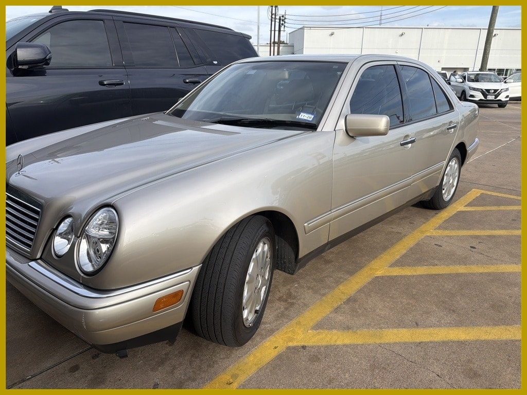 1998 Mercedes-Benz E-Class E 320
