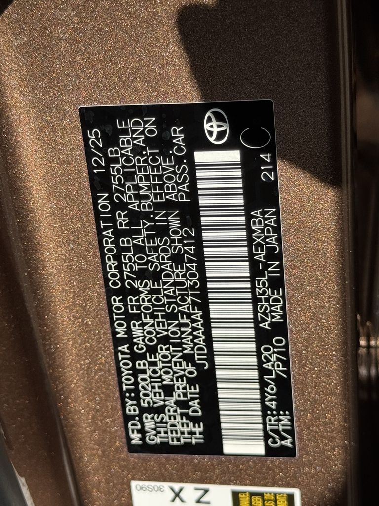 Used 2026 Bronze Toyota Limited image 28
