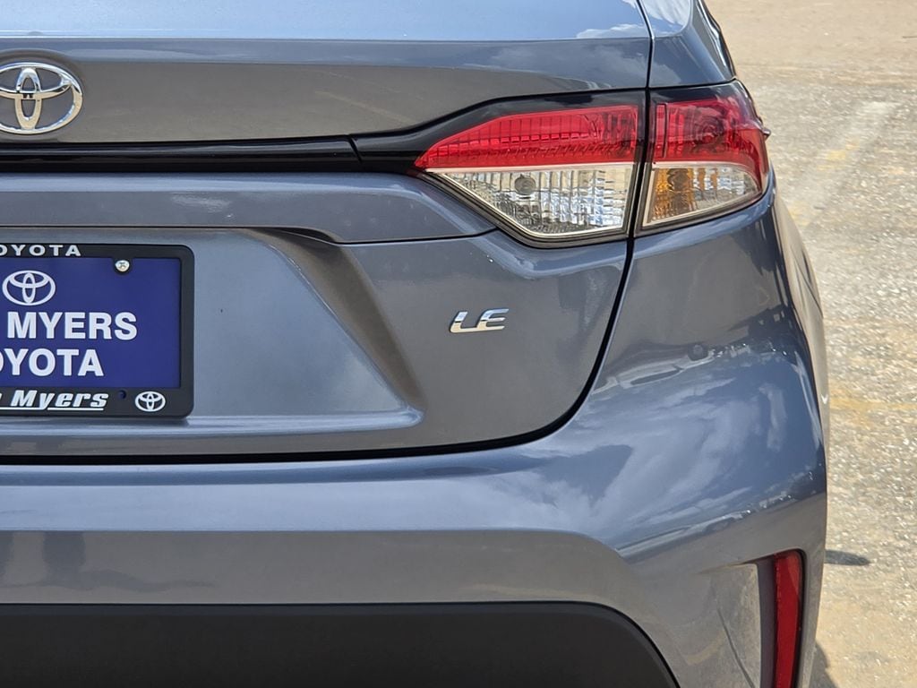 Used 2025 Celestite Toyota LE image 9
