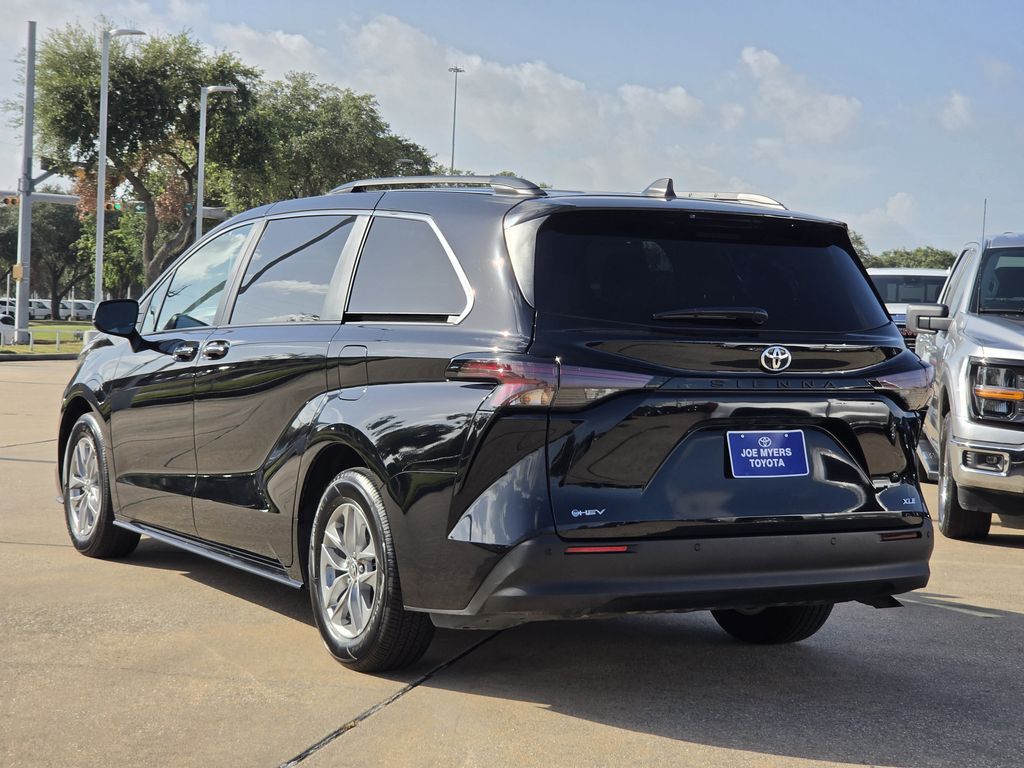 Used 2026 Midnight Black Metallic Toyota XLE image 7
