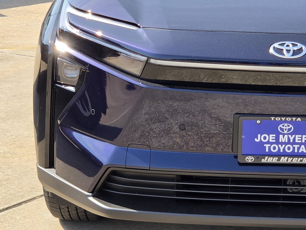 New 2026 Blueprint Toyota XLE Plus image 5