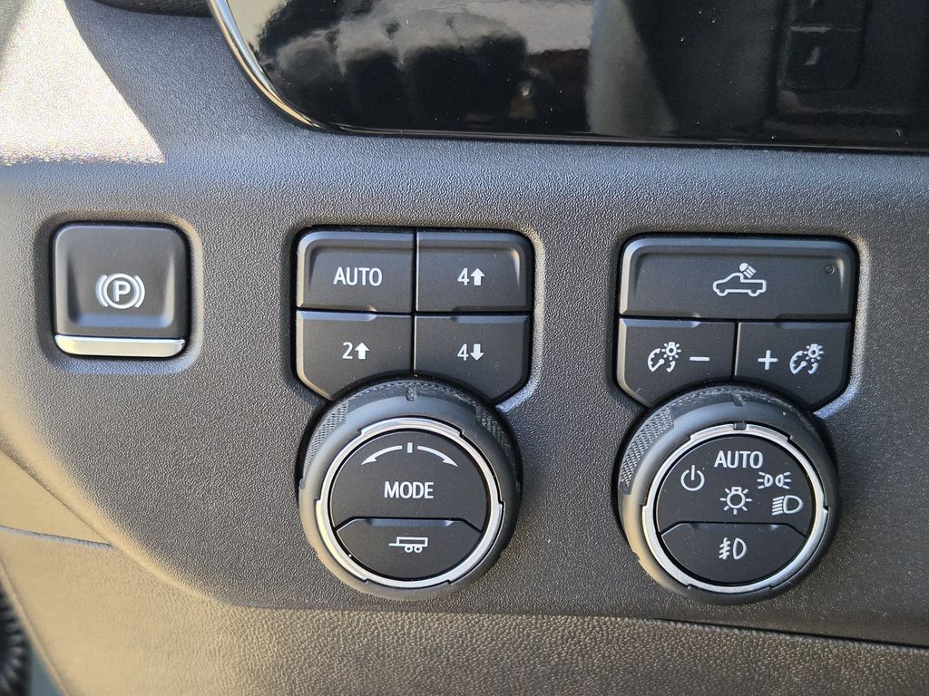 Used 2025 Cypress Gray Chevrolet LT Trail Boss image 24