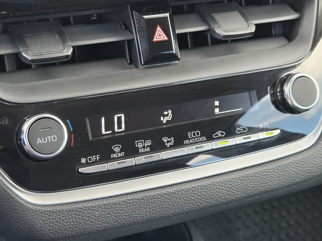 Used 2023 Blueprint Toyota LE image 20