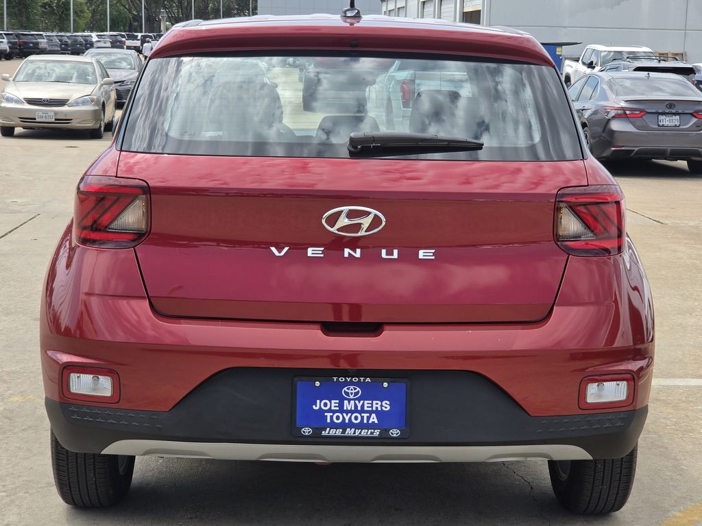 Used 2025 Ultimate Red Hyundai SE image 8