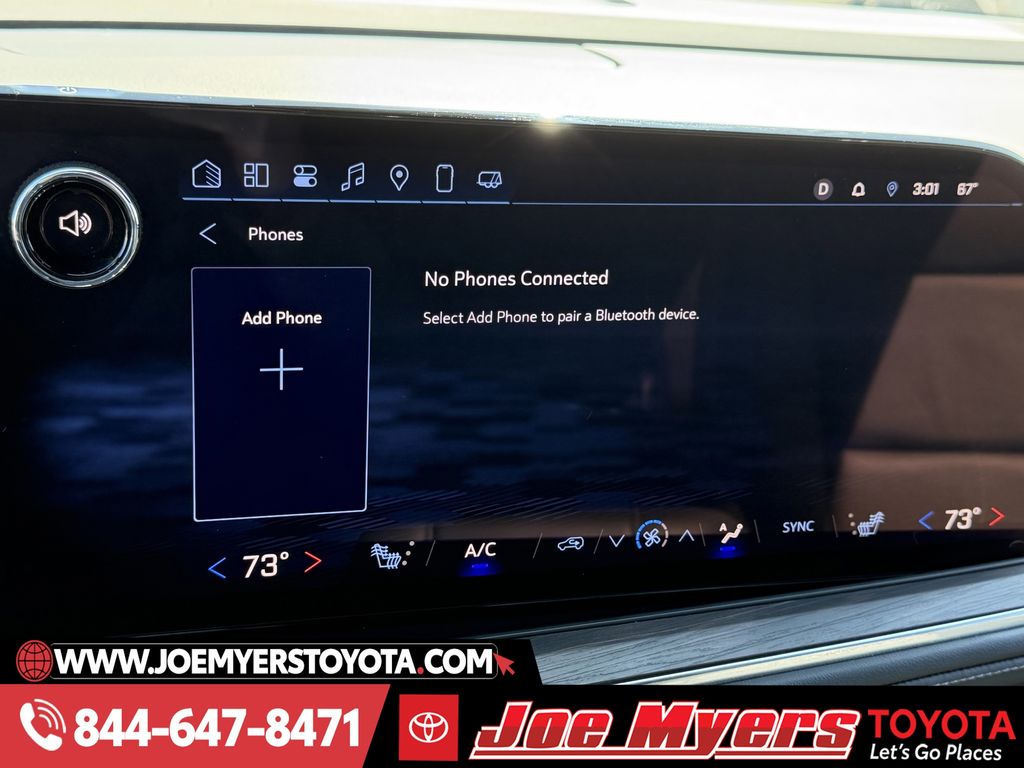 Used 2025 Black Chevrolet LT image 18