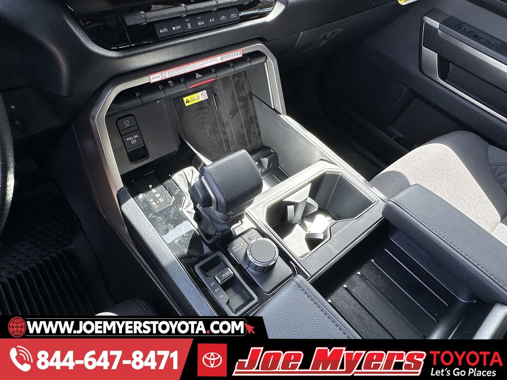 2025 Toyota Tundra SR5 - Photo 14