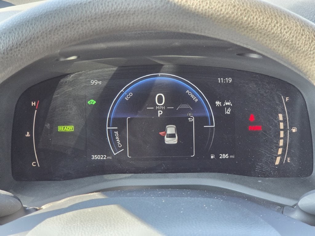 Used 2025 Underground Toyota LE image 16