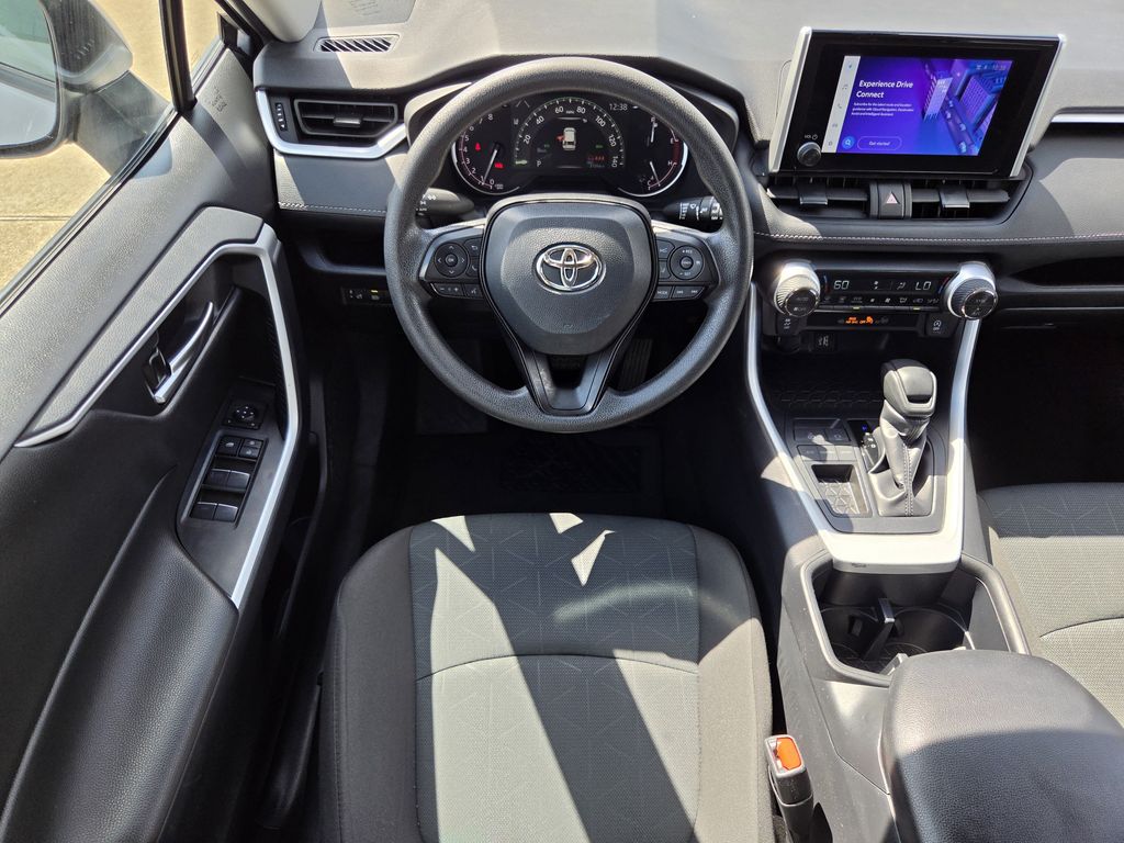 Used 2025 Silver Sky Metallic Toyota XLE image 14