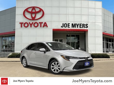 2026 Toyota Corolla LE Sedan