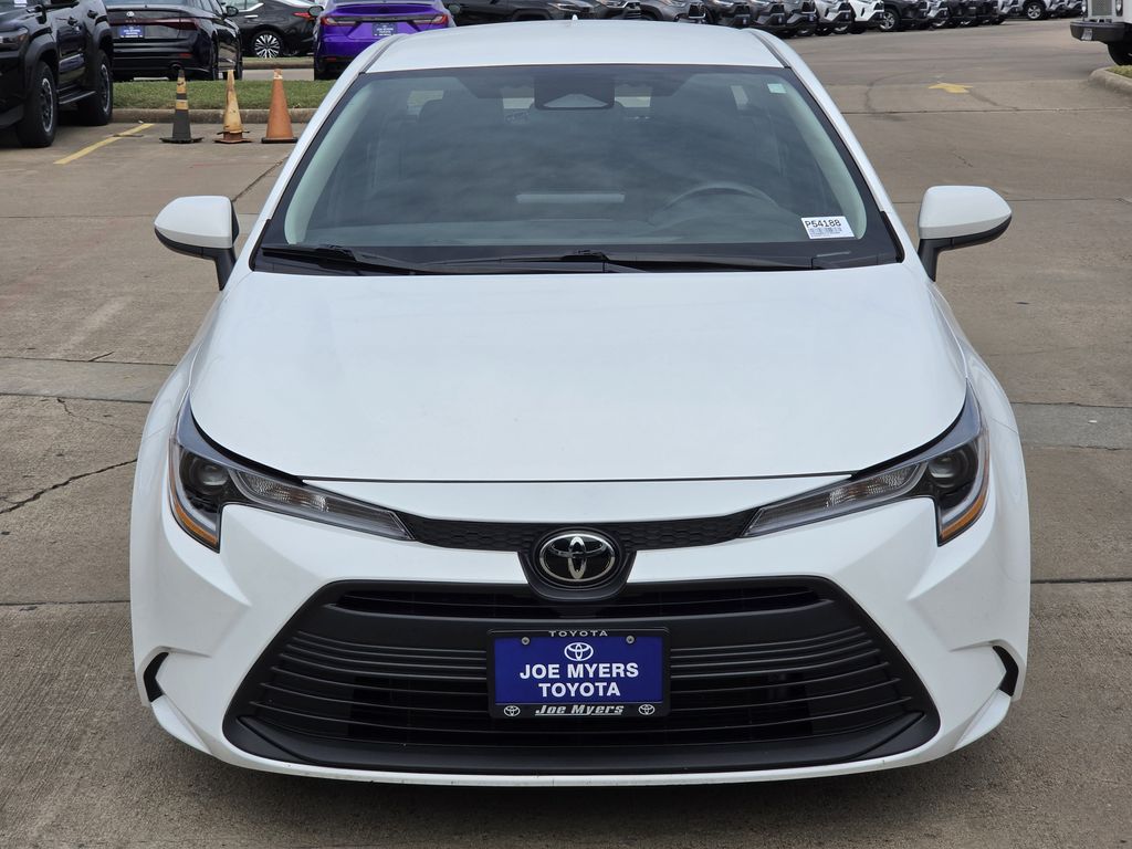 Used 2026 Ice Toyota LE image 3