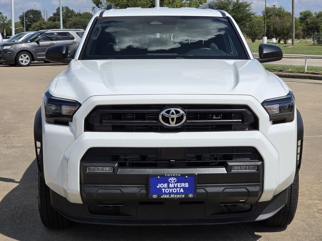 Used 2025 Ice Toyota SR5 image 3