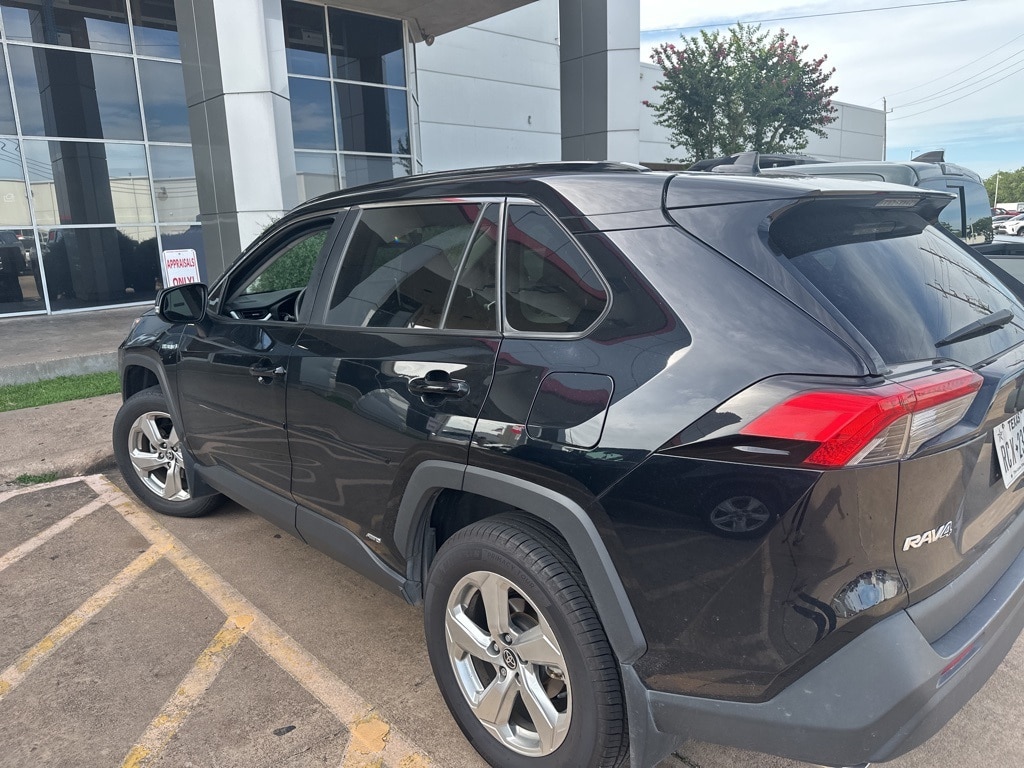 Used 2021 Toyota RAV4 XLE Premium with VIN 4T3B6RFV8MU054050 for sale in Northfield, Minnesota