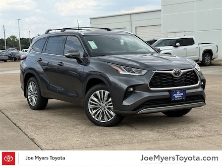 2025 Toyota Highlander Platinum SUV