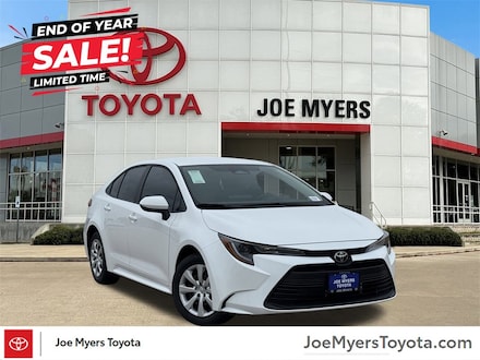 2026 Toyota Corolla LE Sedan