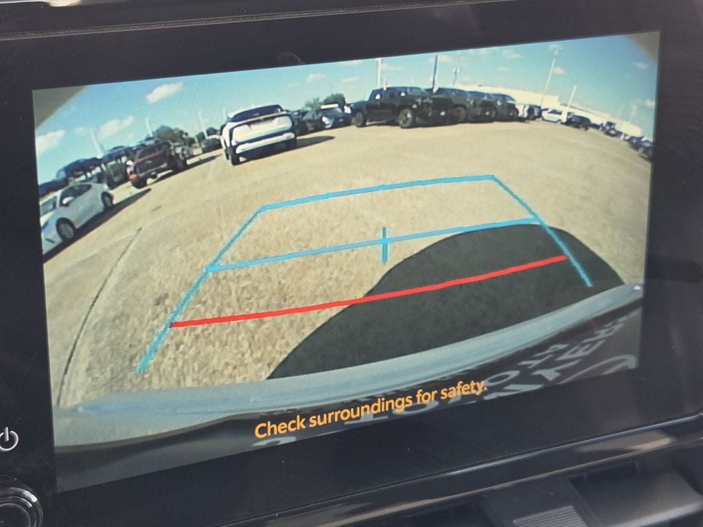 Used 2025 Ice Toyota LE image 19