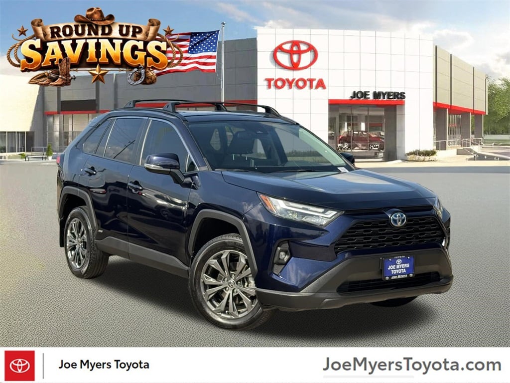 2024 Toyota RAV4 XLE Premium