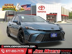 2026 Toyota Camry SE Sedan