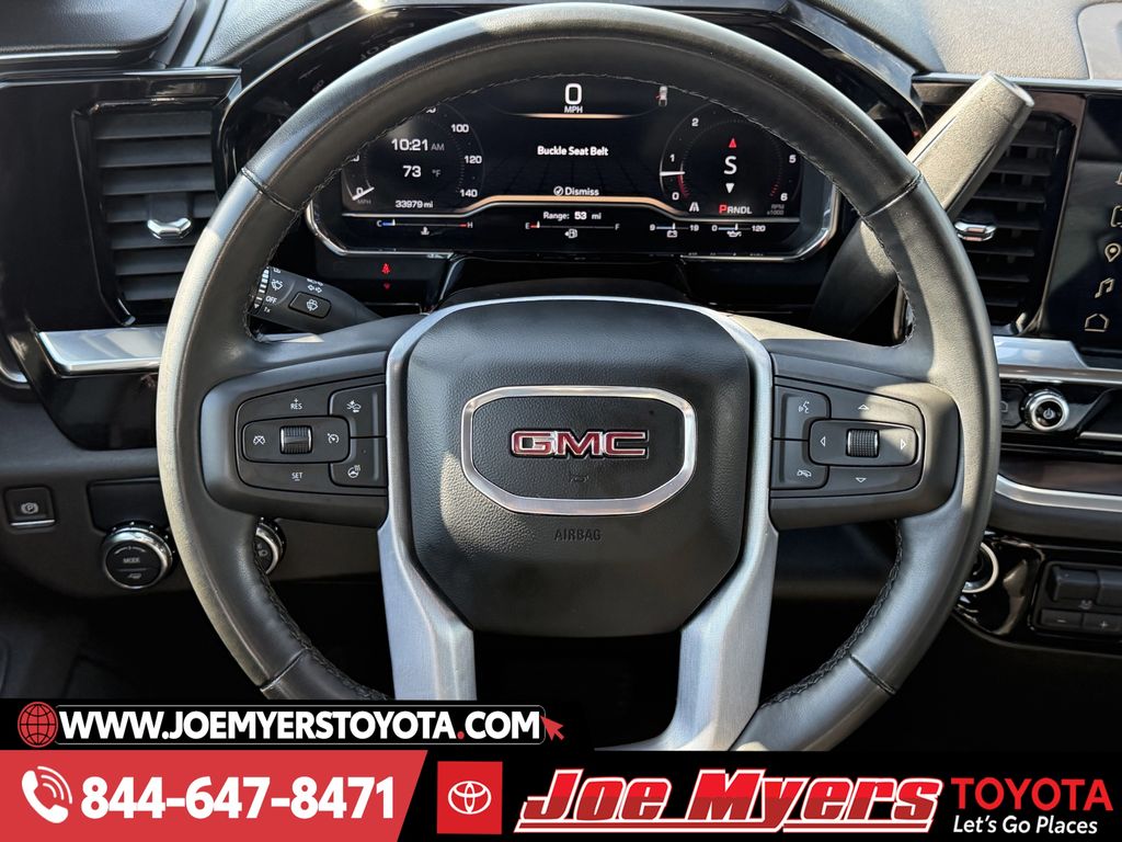 Used 2025 Summit White GMC SLT image 15