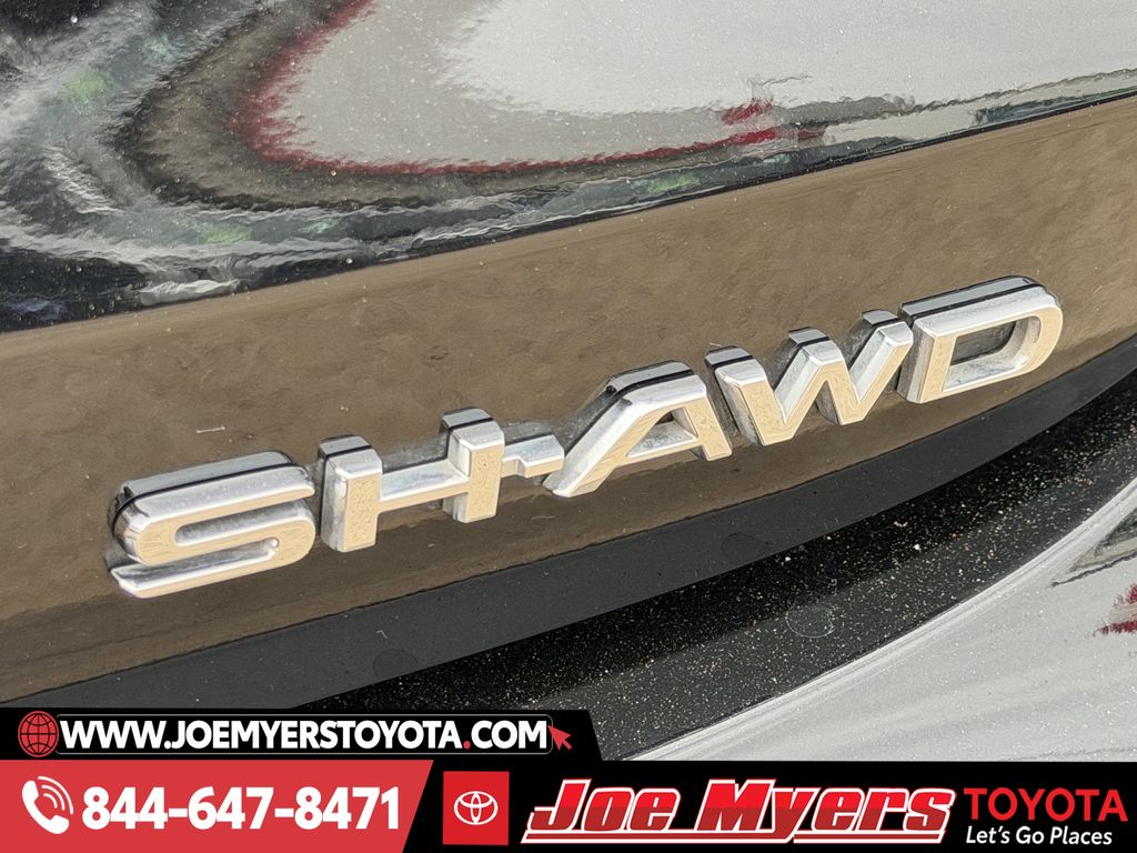 Used 2023 Majestic Black Pearl Acura Advance image 11