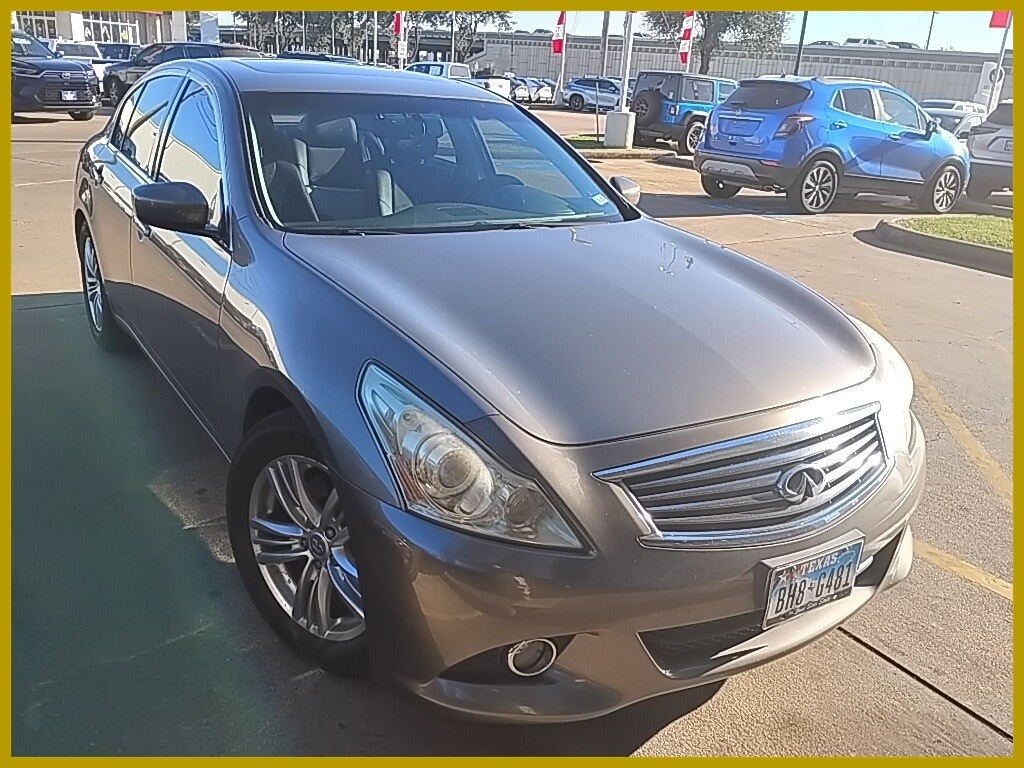 2010 INFINITI G Sedan 37 Journey's photo