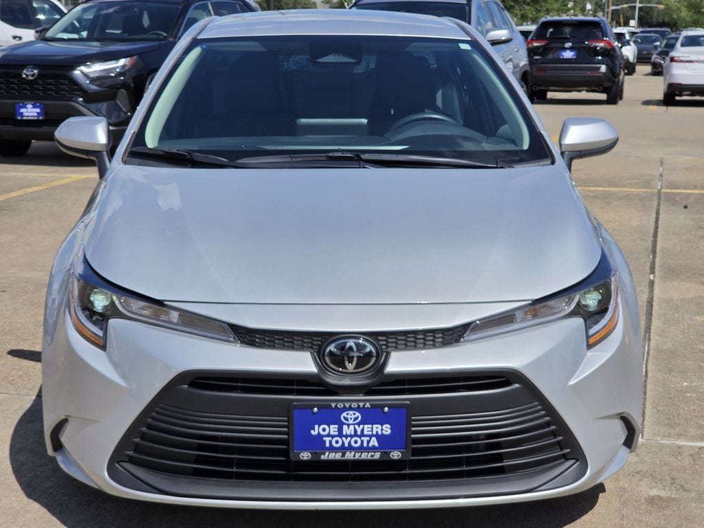 Used 2026 Classic Silver Metallic Toyota LE image 3