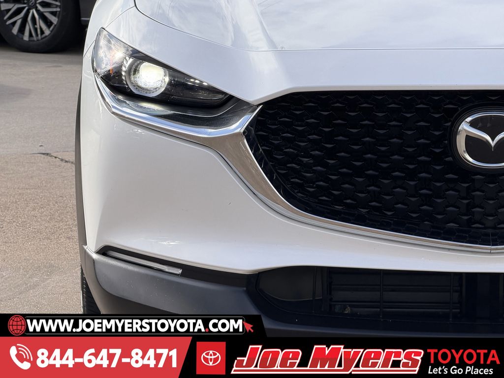 Used 2025 Snowflake White Pearl Mica Mazda 2.5 S Preferred Package image 5