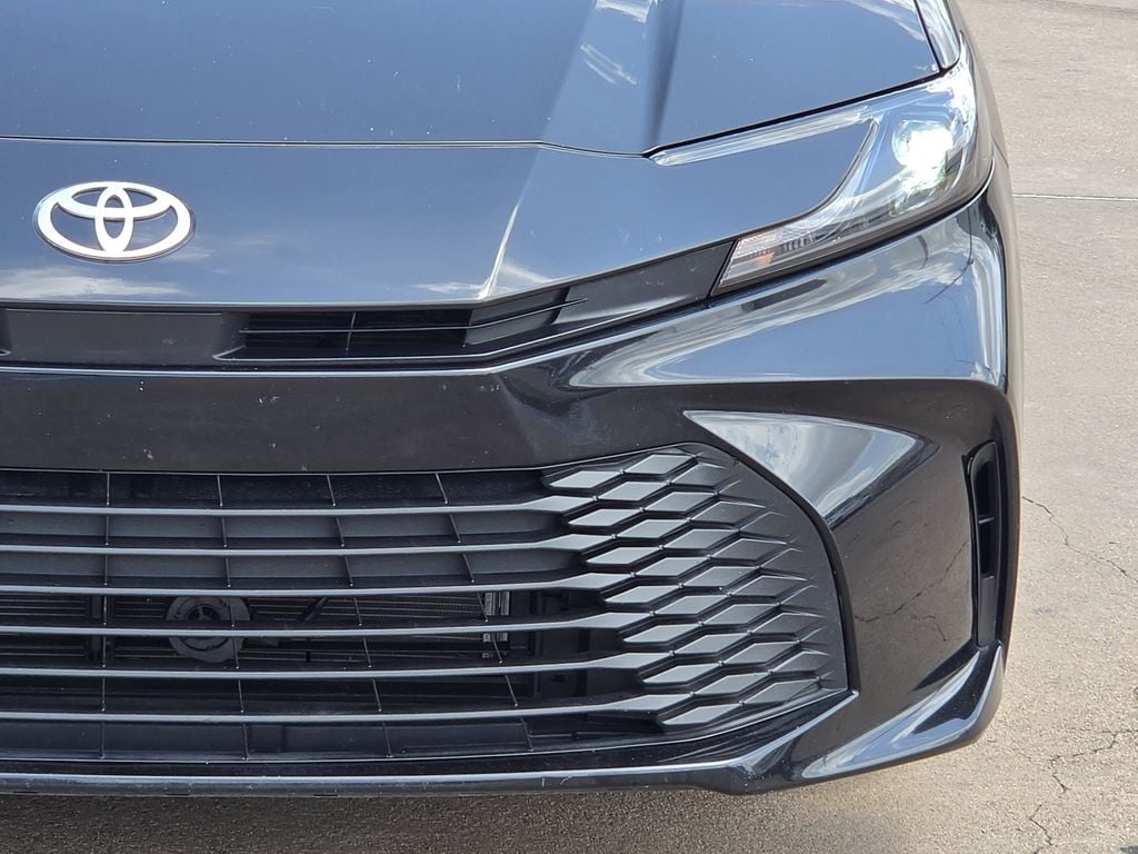 Used 2025 Midnight Black Metallic Toyota LE image 4