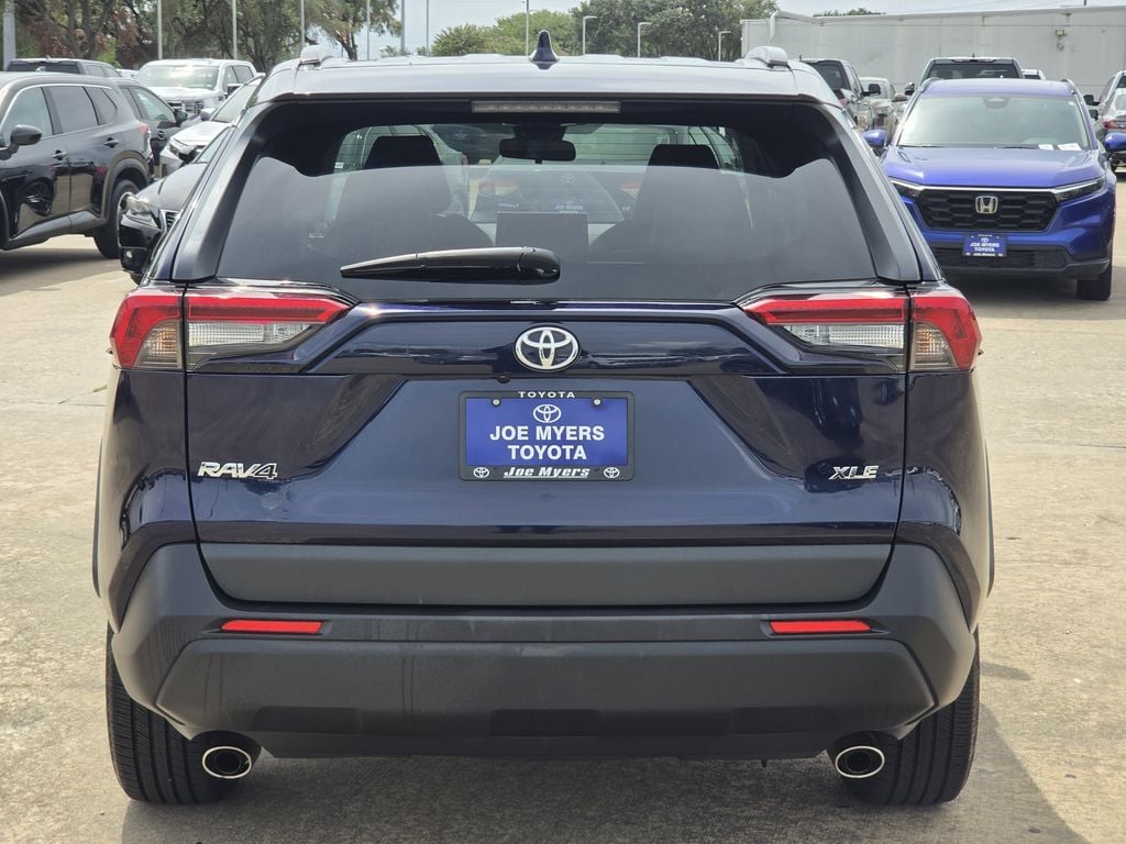 Used 2020 Blueprint Toyota XLE Premium image 8